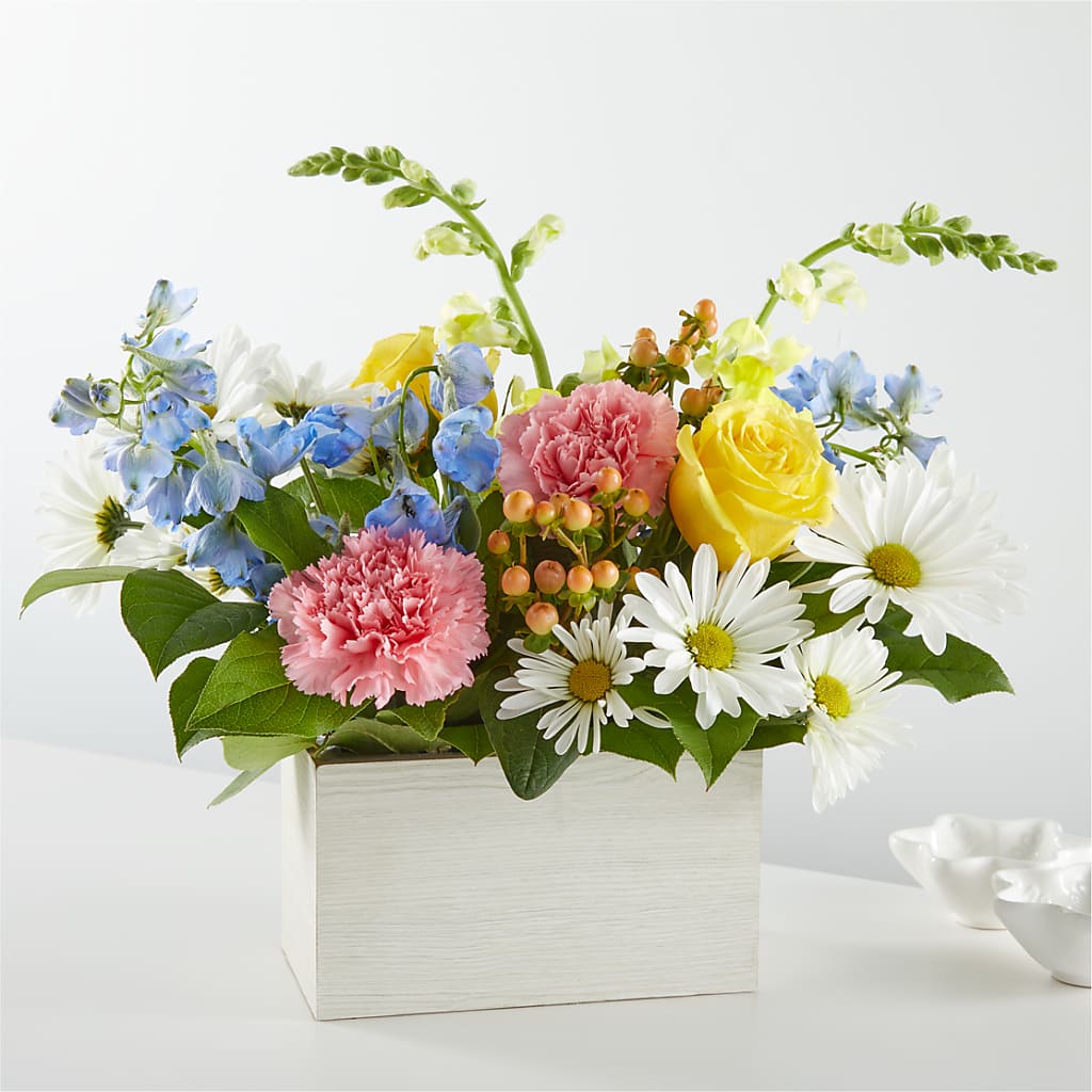 Sun Salutation Box Bouquet – Abell Flower Shop, Abernathy TX