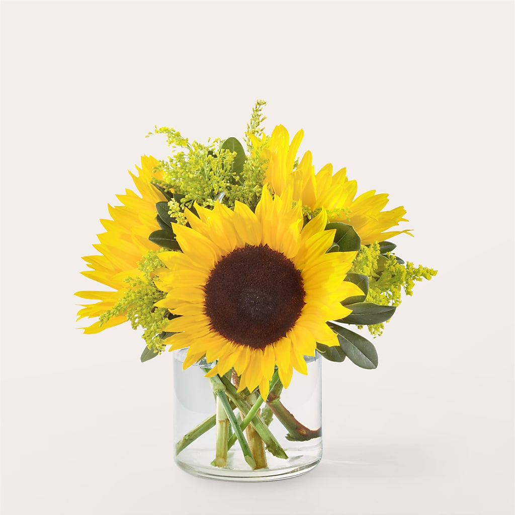 Beaming Sunflower Bouquet – Abell Flower Shop, Abernathy TX