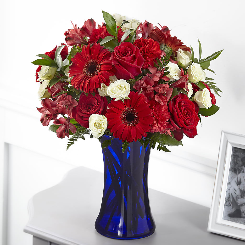 Hearts Embrace Bouquet – Abell Flower Shop, Abernathy TX