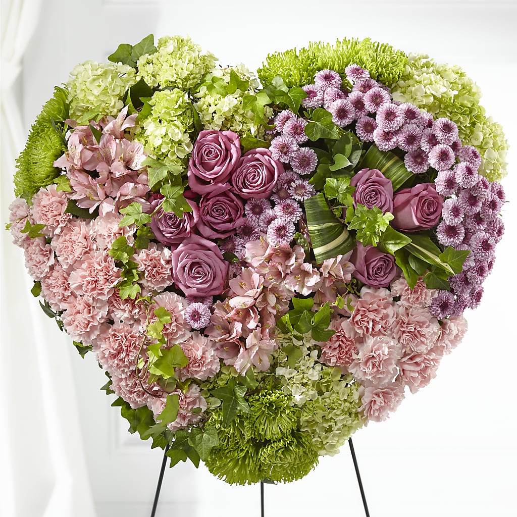 Heartwarming Standing Heart – Abell Flower Shop, Abernathy TX