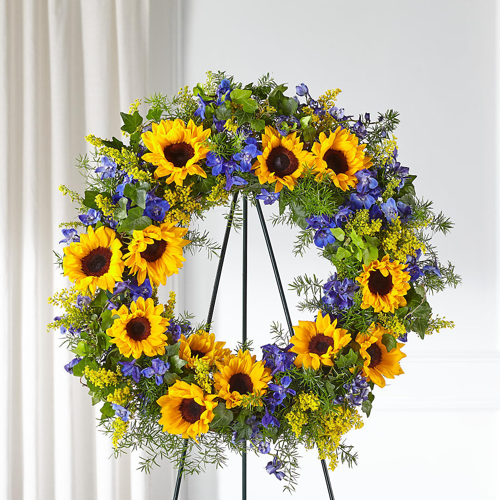Bright Rays Wreath – Abell Flower Shop, Abernathy TX