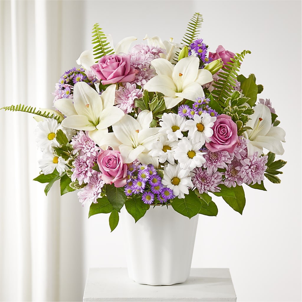 Warmest Thoughts Tabletop Basket – Abell Flower Shop, Abernathy TX