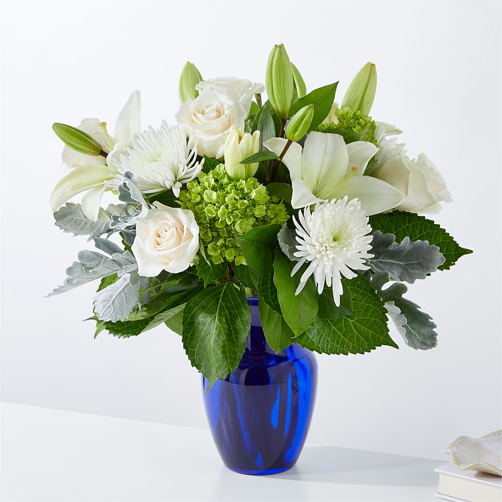 Snowy Dreams Bouquet – Abell Flower Shop, Abernathy TX