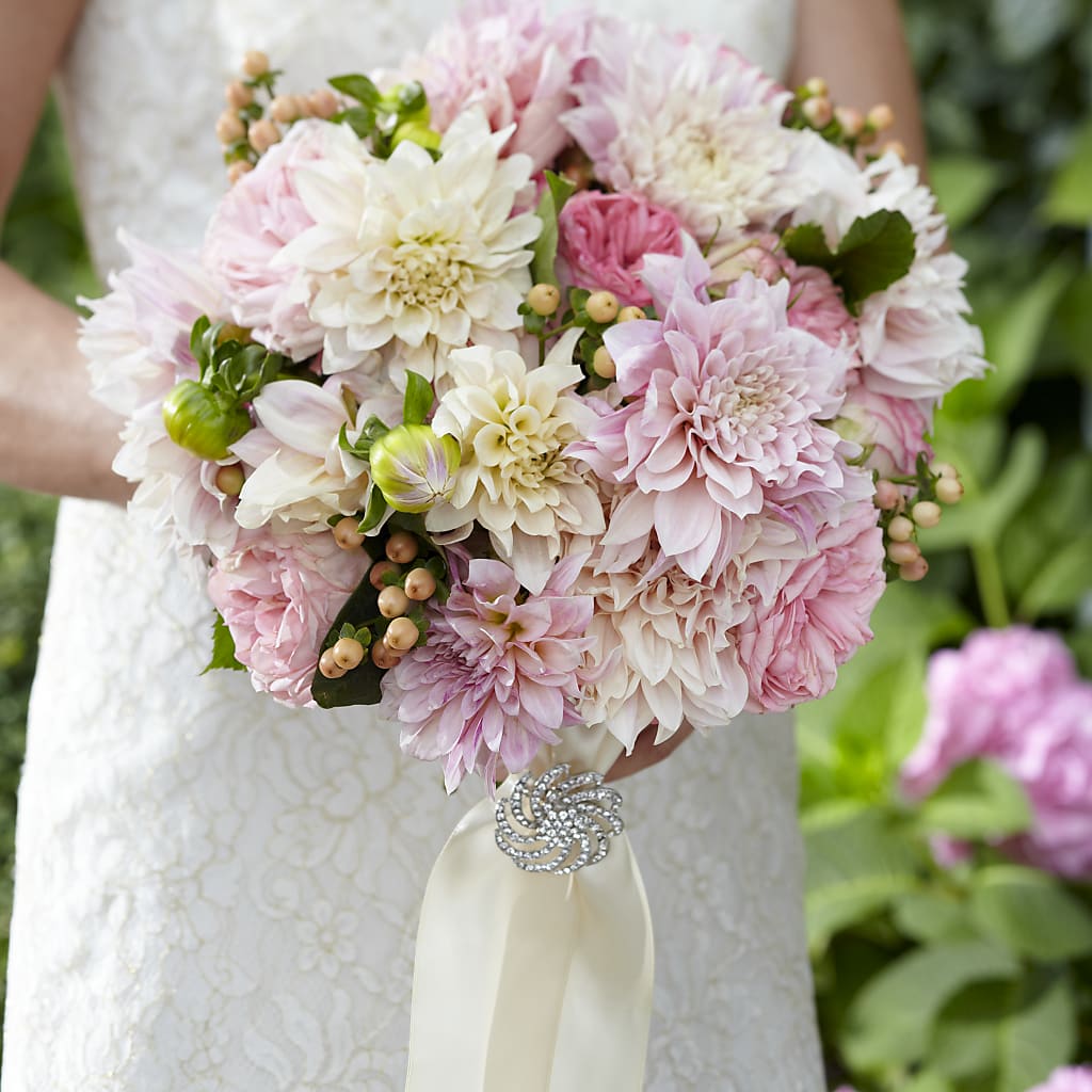 Heart's Promise Bouquet – Abell Flower Shop, Abernathy TX