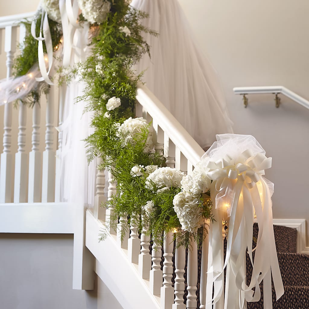 Champagne Dreams Garland – Abell Flower Shop, Abernathy TX