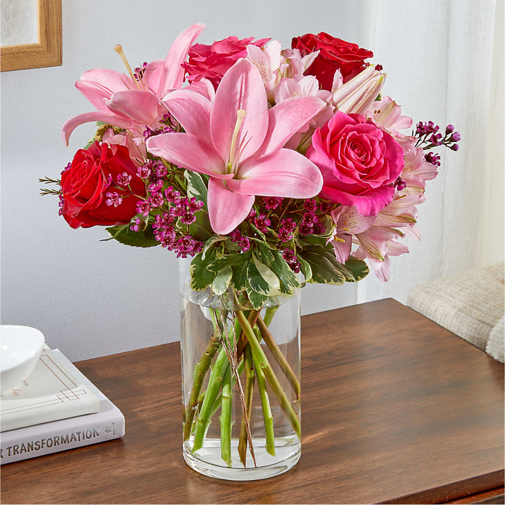 Lucky in Love Bouquet –  Abell Flower Shop, Abernathy TX
