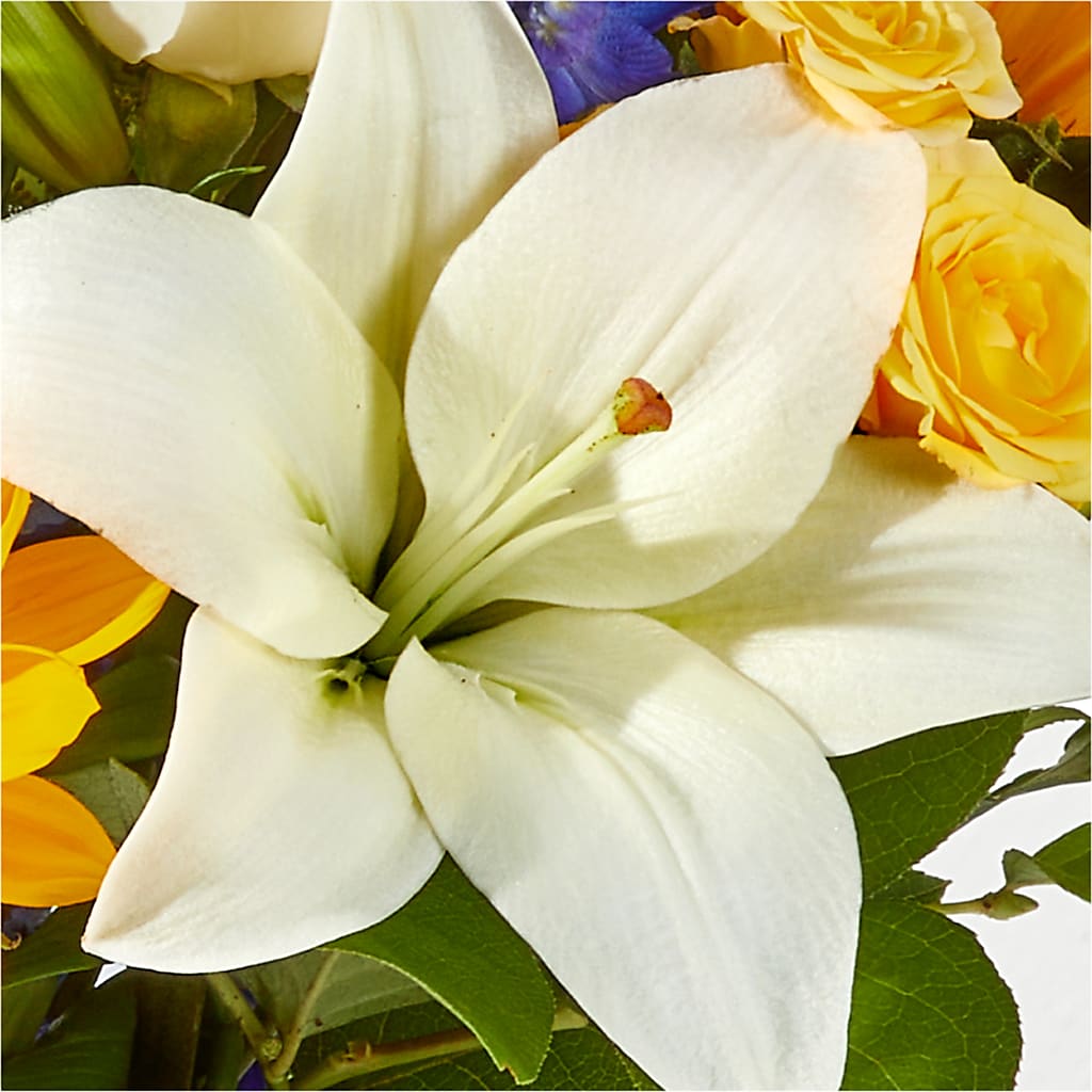 Wonderfully Sunny Bouquet –  Abell Flower Shop, Abernathy TX