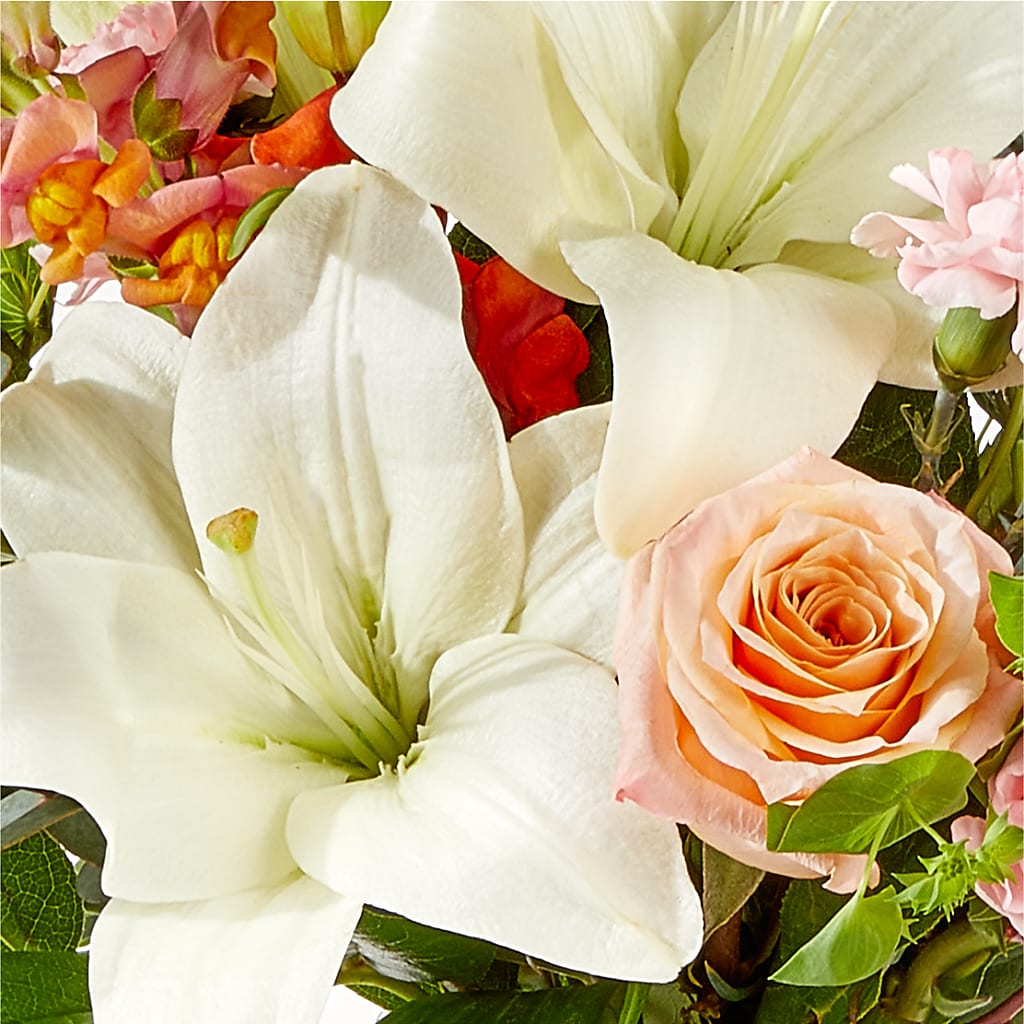 Grapefruit Splash Bouquet –  Abell Flower Shop, Abernathy TX