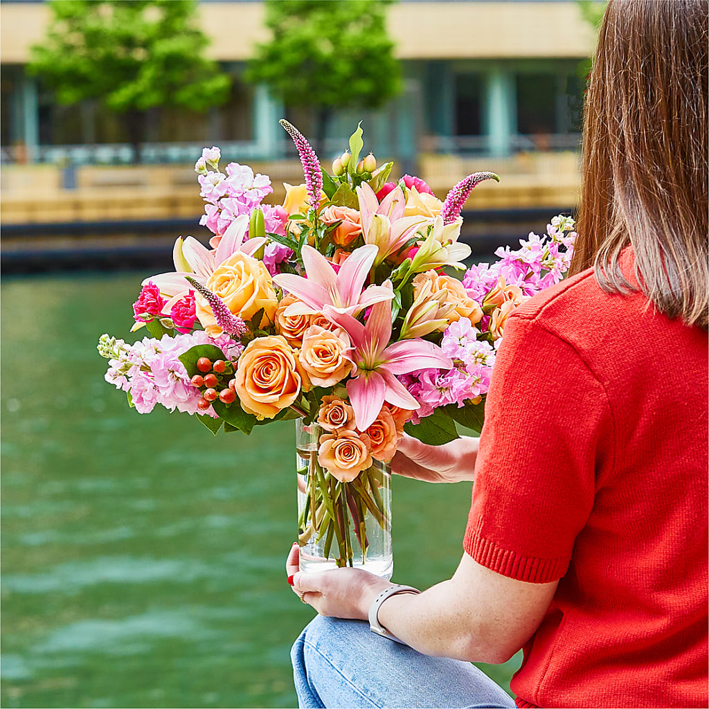 Bisous Bouquet –  Abell Flower Shop, Abernathy TX