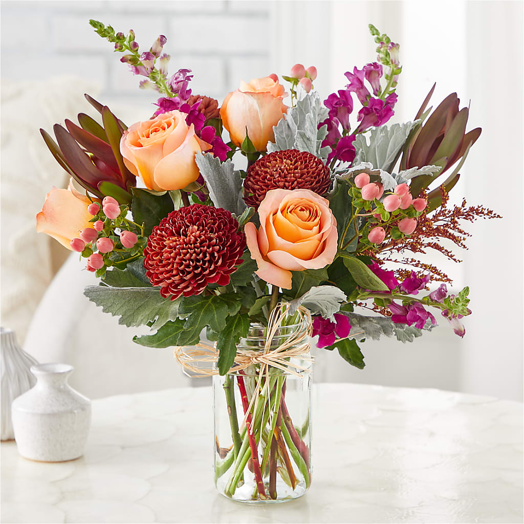 Moody Hues Bouquet –  Abell Flower Shop, Abernathy TX